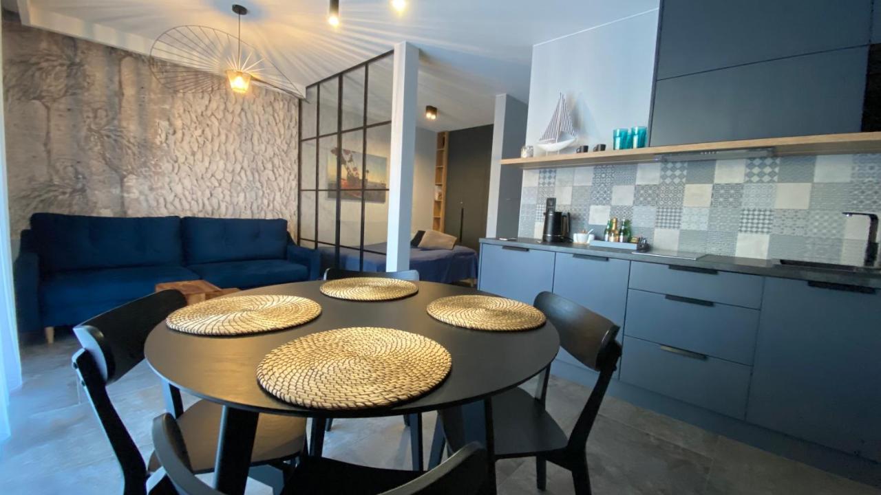 Apartament Magma Z Basenem Morska Klifowa Rewal Eksteriør billede